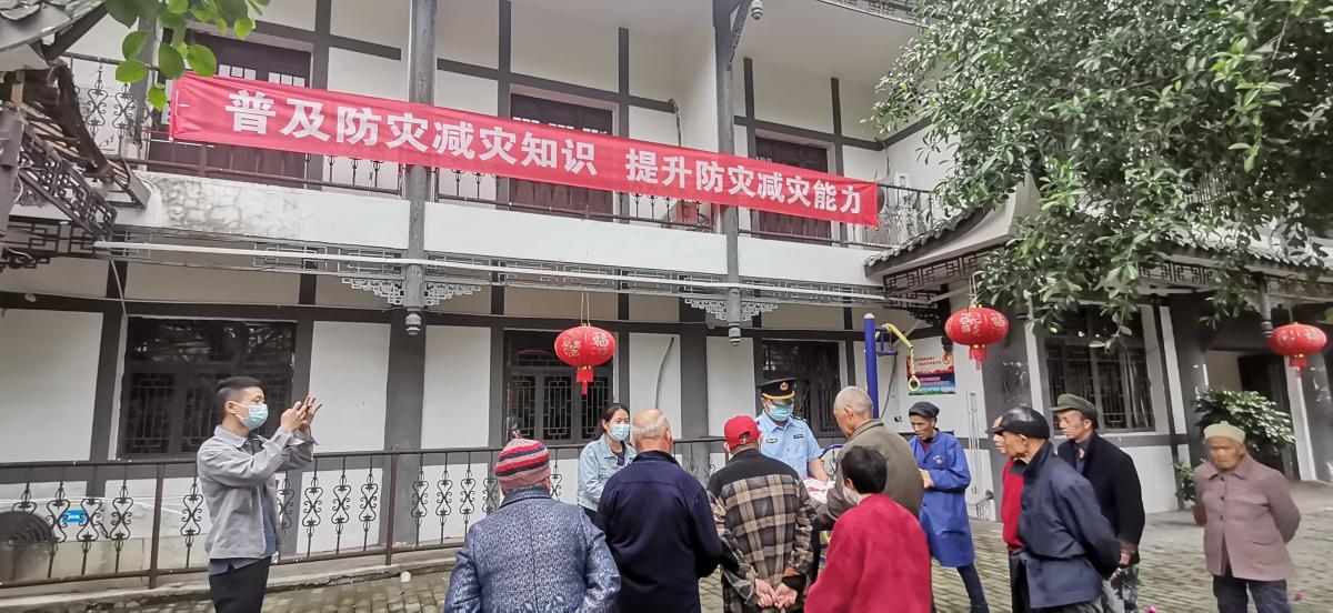 b536eef461548a7b7637b0a21610ce3